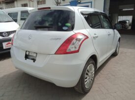 SUZUKI SWIFT (5627)