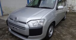 TOYOTA PROBOX (8584)