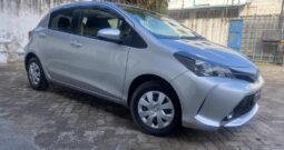 TOYOTA VITZ (3978)