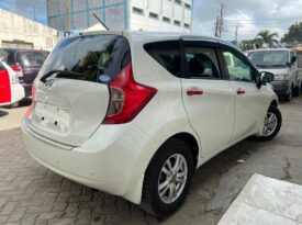 NISSAN NOTE (0975)