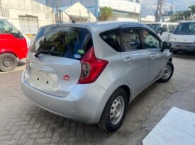 NISSAN  NOTE (9560)