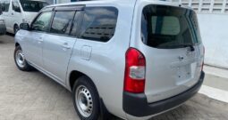 TOYOTA SUCCEED (4282)