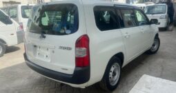 TOYOTA SUCCEED (2053)