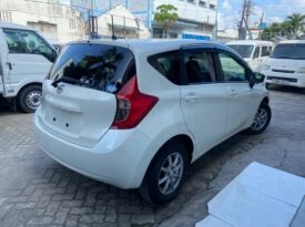 NISSAN NOTE ( 9464)