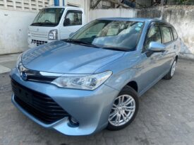 TOYOTA FIELDER HYBRID (8327)