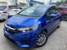 HONDA FIT HYBRID (6478)