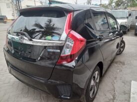 HONDA FIT HYBRID (7398)