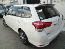 TOYOTA FIELDER (2116)