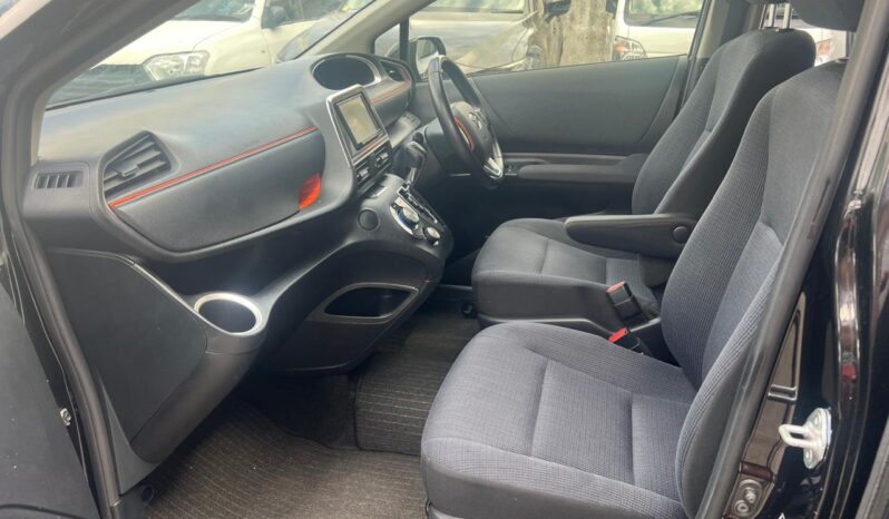 TOYOTA SIENTA-HYBRID (8501) full