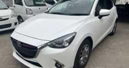 MAZDA DEMIO (2194)