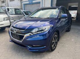 HONDA VEZEL HYBRID (6261)