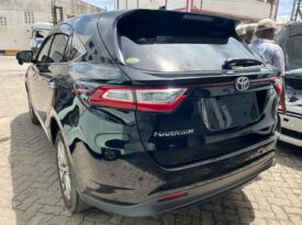 TOYOTA HARRIER (1644)