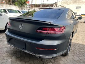VOLKSWAGEN ARTEON (2093)