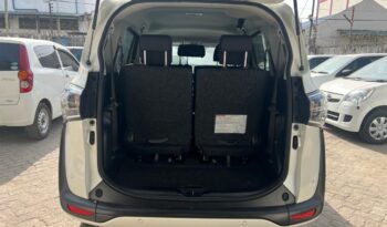 TOYOTA SIENTA (3522) full
