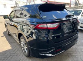 TOYOTA HARRIER (3247)