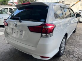 TOYOTA COROLLA FIELDER NORMAL (6443)