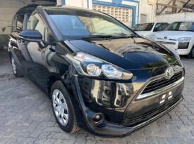 TOYOTA SIENTA(3593)
