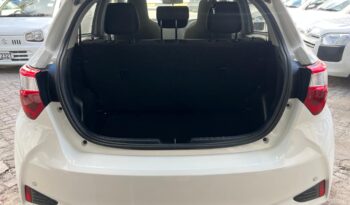 TOYOTA VITZ (6850) full
